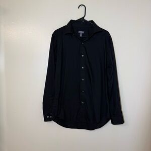 Van Heusen Men’s Black Button Down Collared Shirt